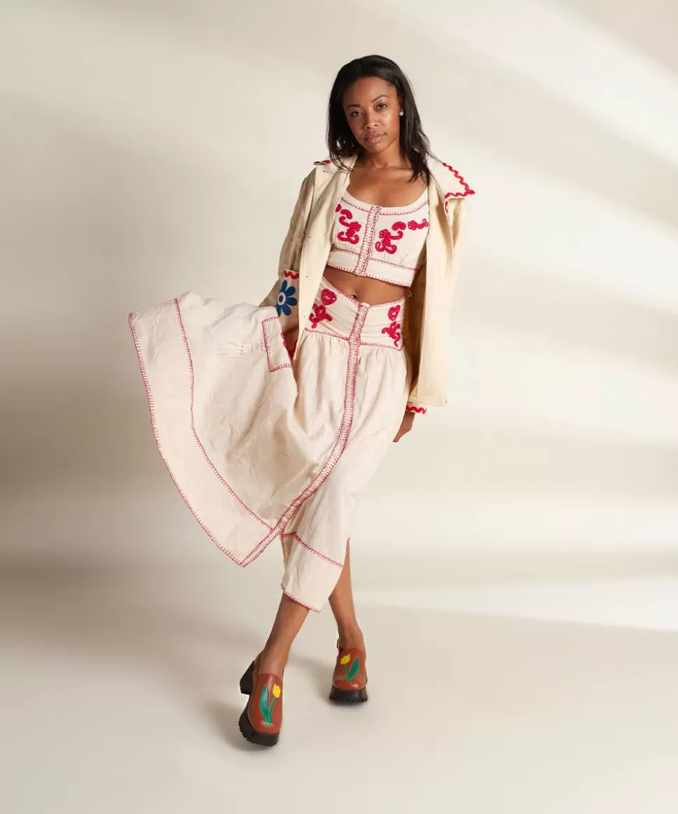 darren_in_luggage_tulip_5.webp Best Sale Charlotte Stone Darren In Luggage Tulip