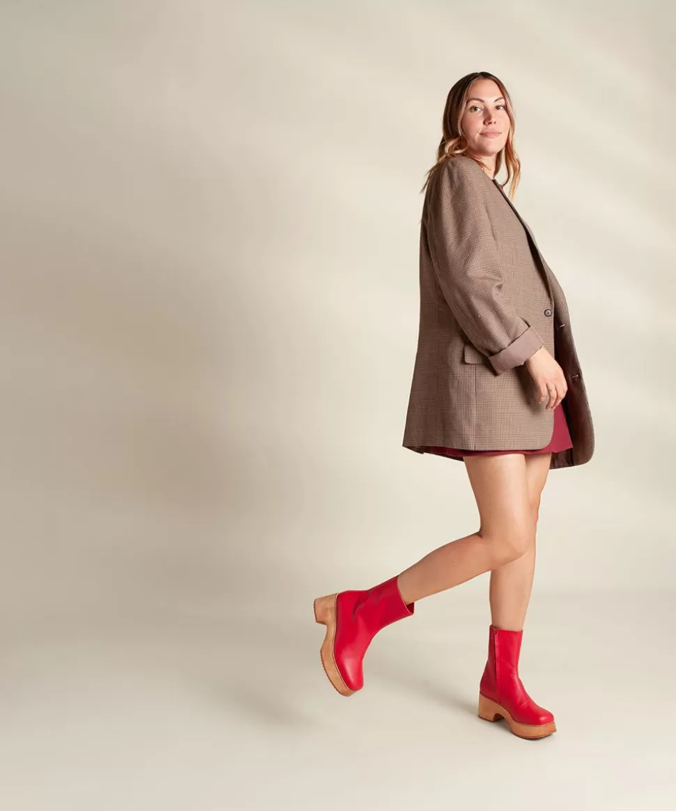 isla_in_vamp_4-1.webp Cheap Charlotte Stone Isla In Vamp