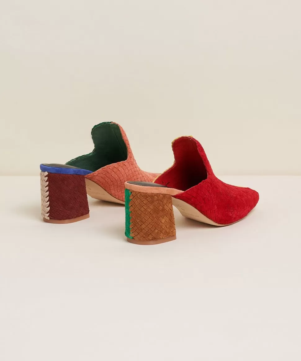 mae_in_kingston_3.webp Fashion Charlotte Stone Mae In Kingston