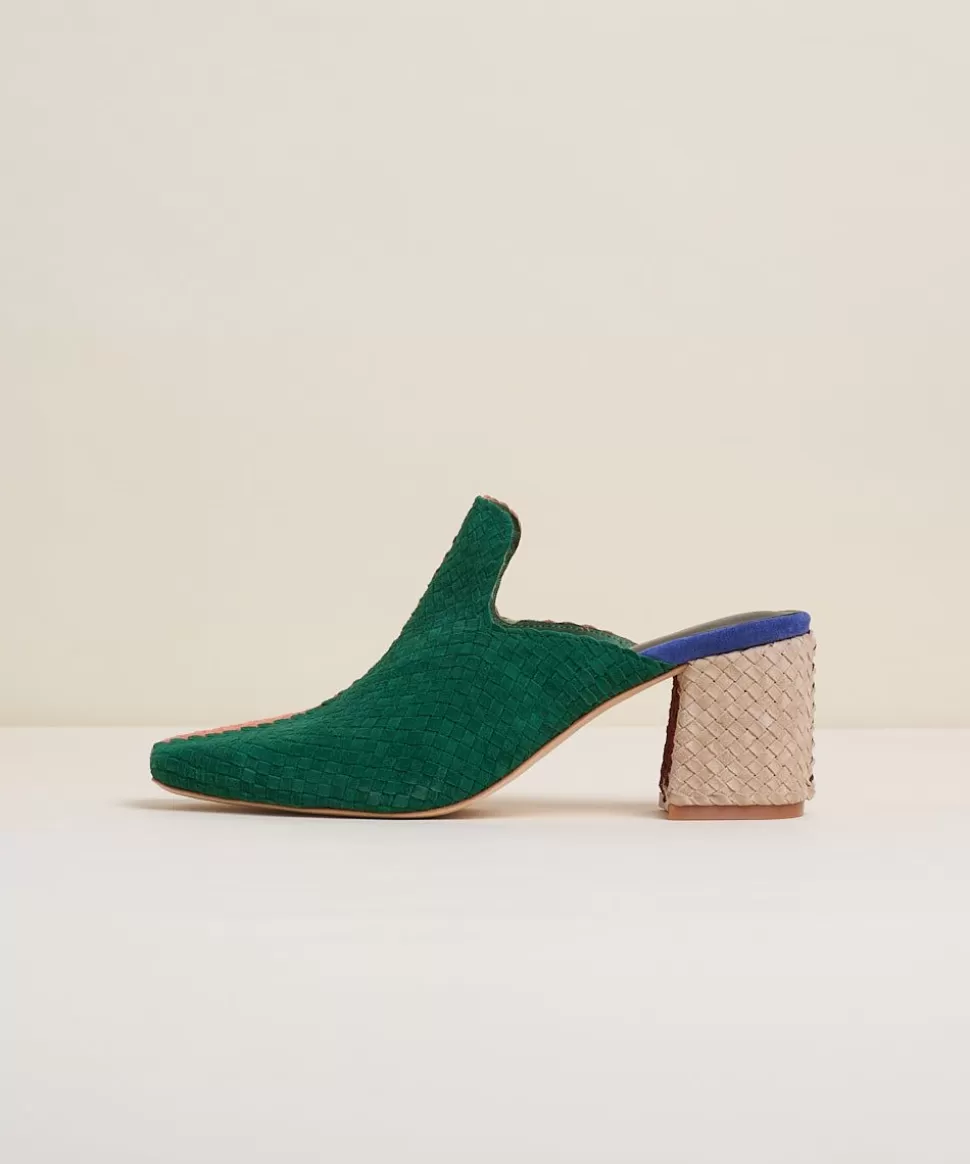 mae_in_kingston_7.webp Fashion Charlotte Stone Mae In Kingston