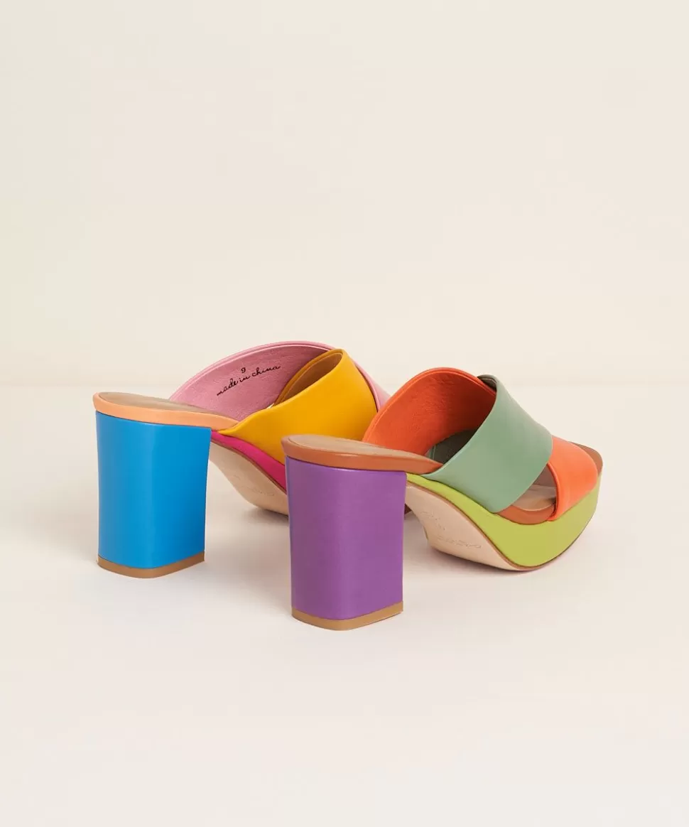 sylvia_in_nassau_2-1.webp Store Charlotte Stone Sylvia In Nassau